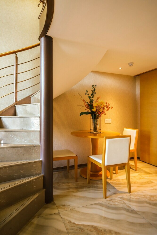 Apartamentos Royal Garden