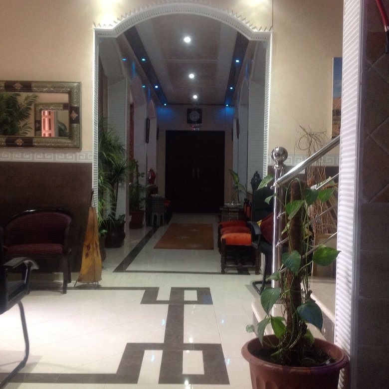 Hotel Tamri House