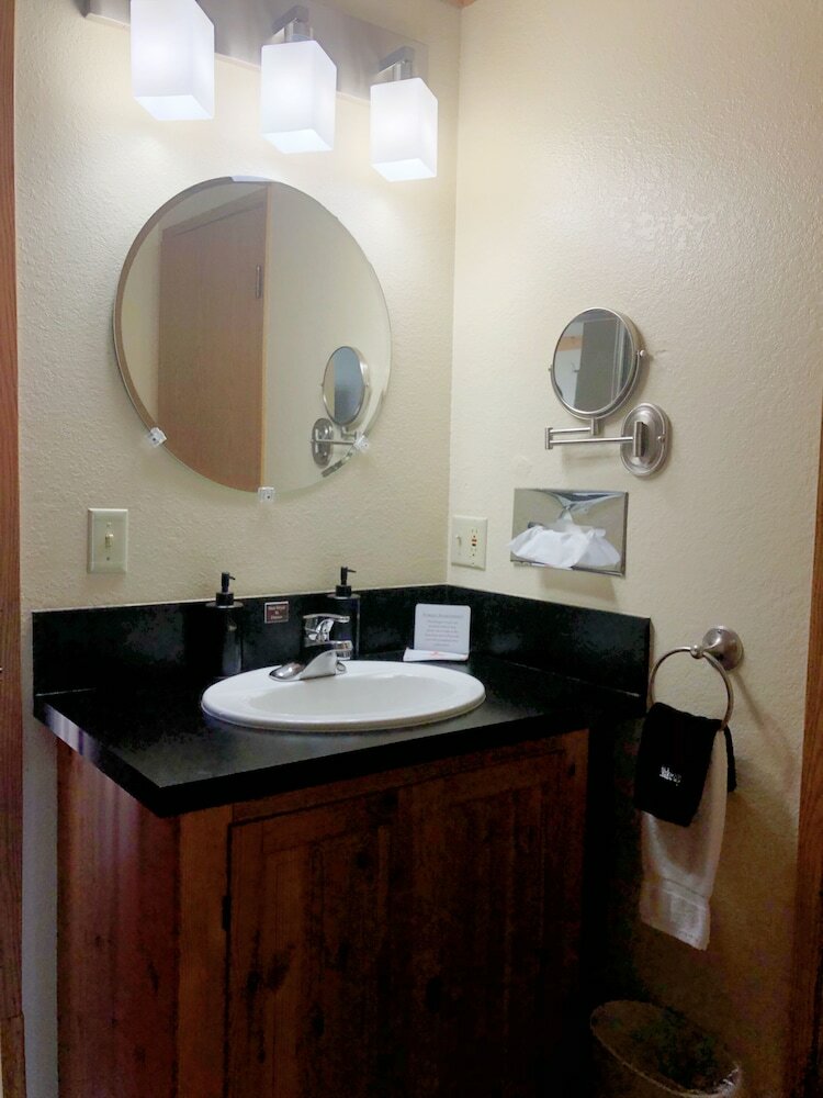 Motel River House Inn