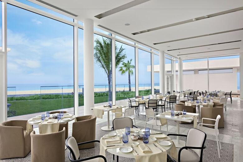 Hotel The Oberoi Beach Resort, Al Zorah