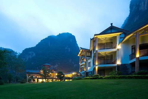Hotel Yangshuo Resort