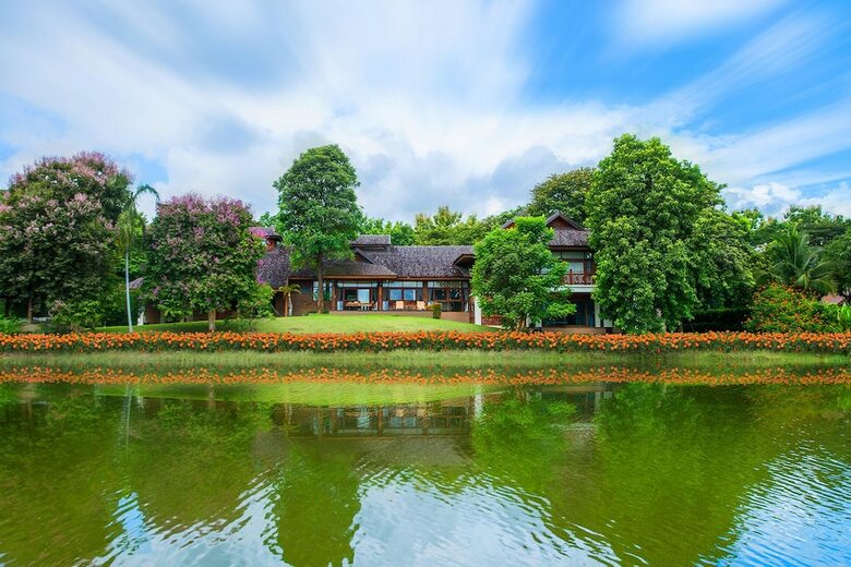 Lpc Holiday Villa