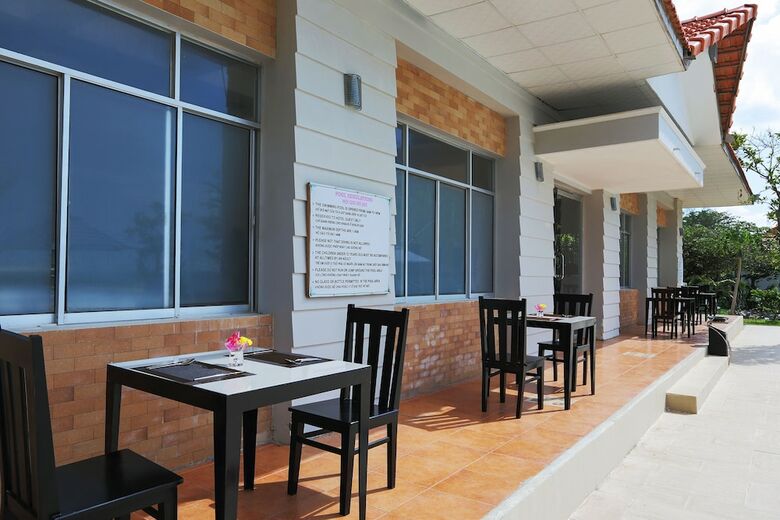 Hotel Sky Star Beach Resort