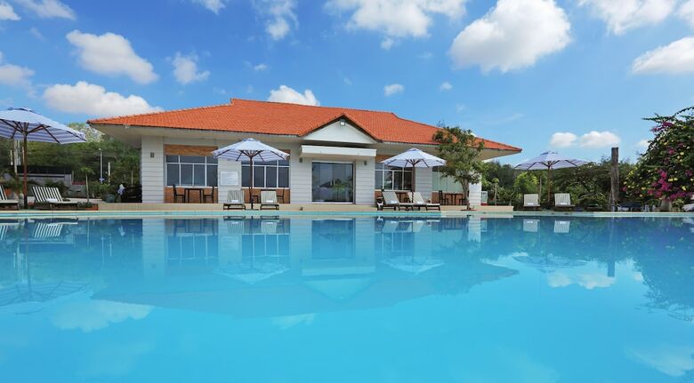 Hotel Sky Star Beach Resort