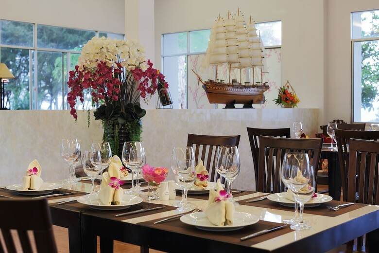 Hotel Sky Star Beach Resort
