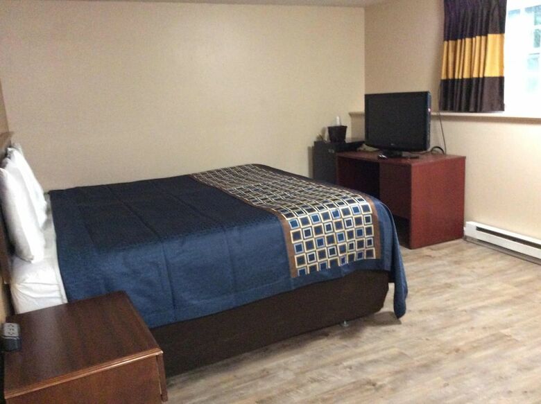 Wickford Motor Inn