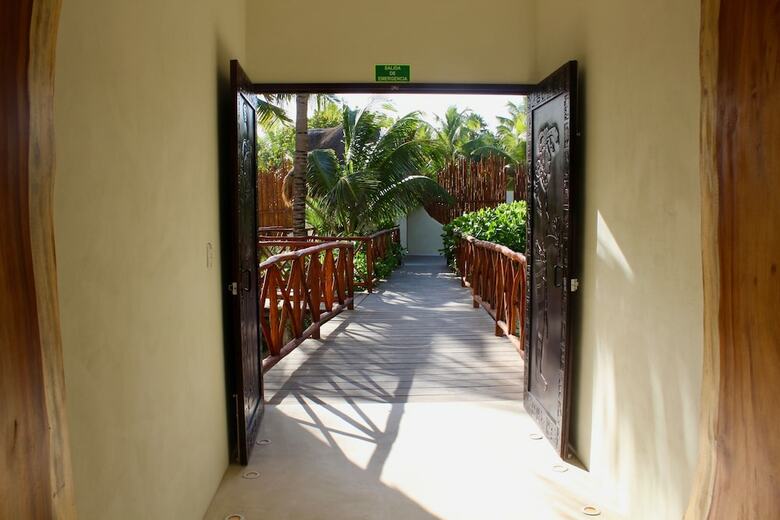 Villa Playaakun Eco-lux Private Beach Retreat