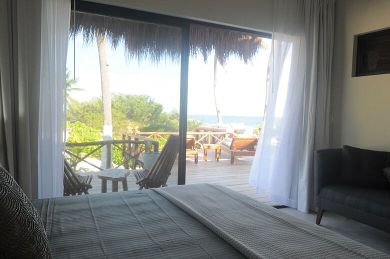 Villa Playaakun Eco-lux Private Beach Retreat