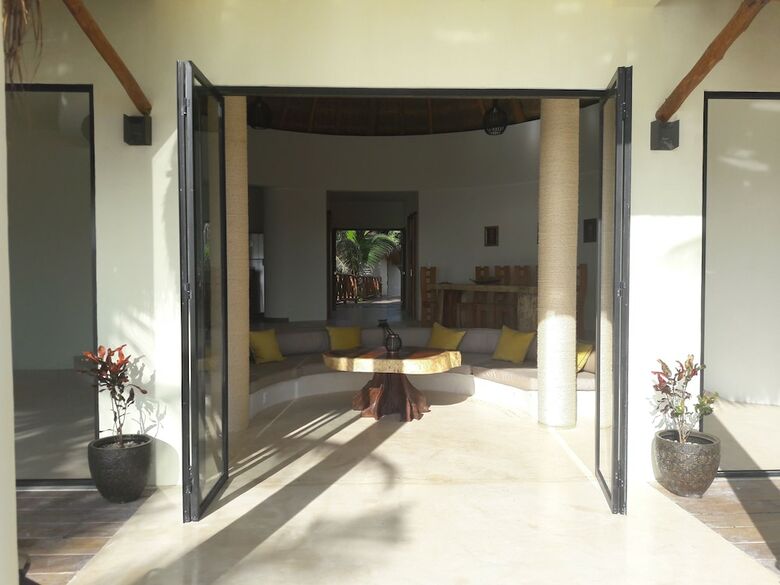 Villa Playaakun Eco-lux Private Beach Retreat