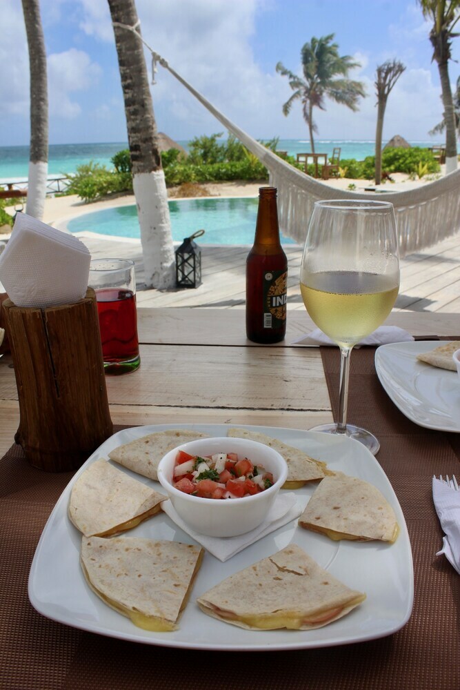 Villa Playaakun Eco-lux Private Beach Retreat