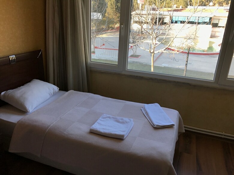 Kisikpet Hotel