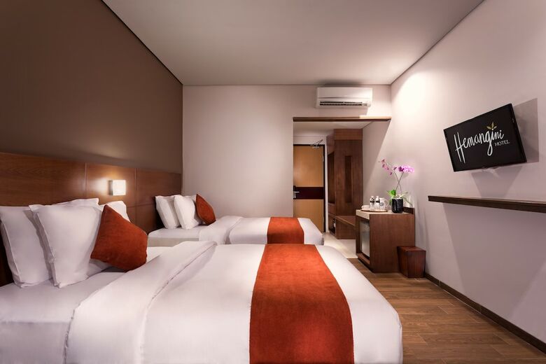 Hemangini Hotel