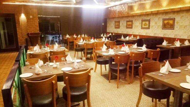 Pinnacle By 1589 Hotels