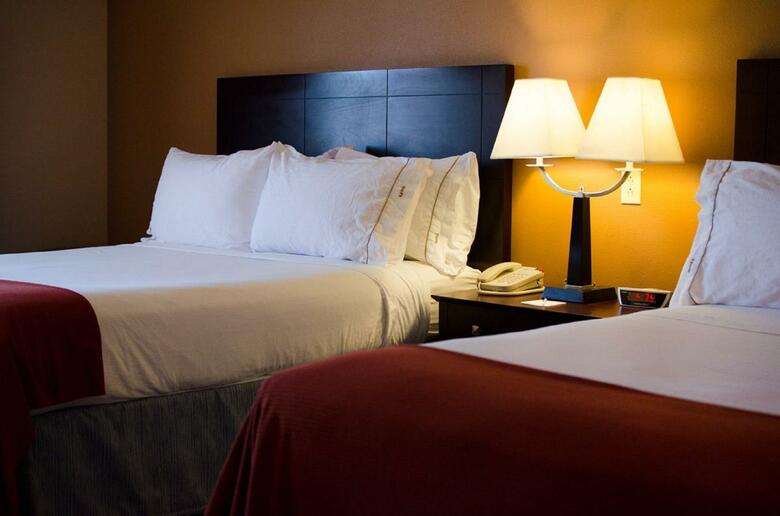 Holiday Inn Express Hotel & Suites Tucson