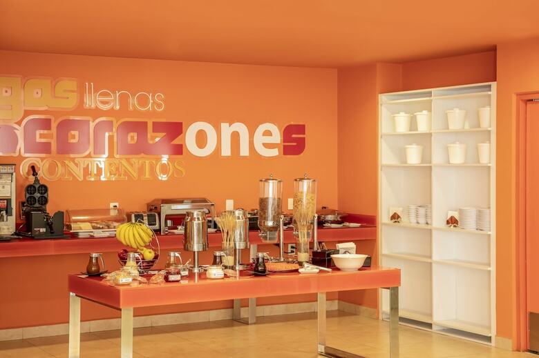 Hotel One Leon Antares