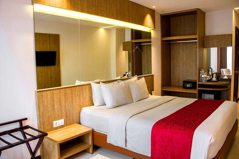 West Point Hotel