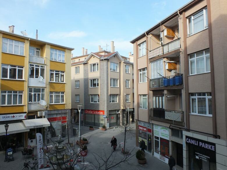Srf Hotel