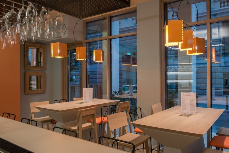 Kubic Athens Smart Hotel