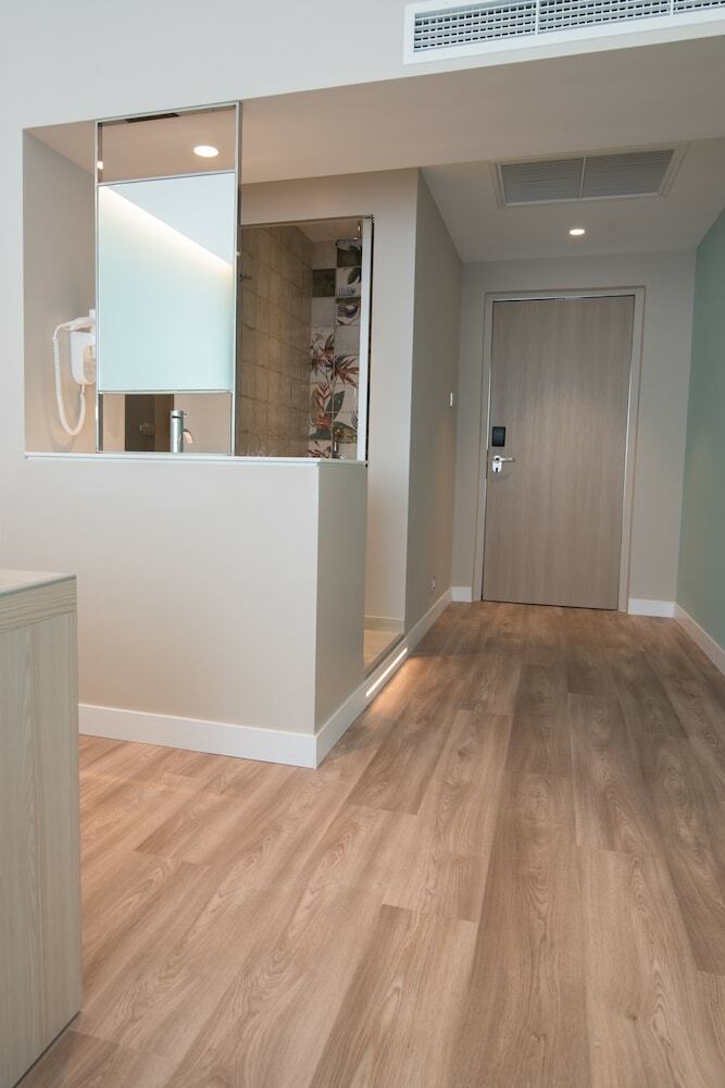 Kubic Athens Smart Hotel