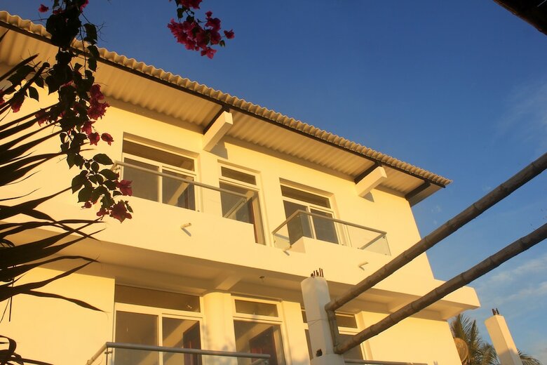 Hotel La R�a Playas