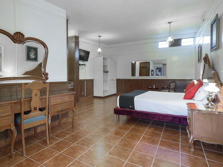 Hotel Capital O Hacienda San Antonio
