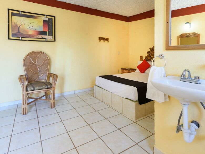 Hotel Capital O Hacienda San Antonio
