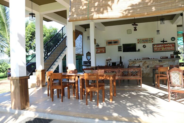 Serene Park Hotel