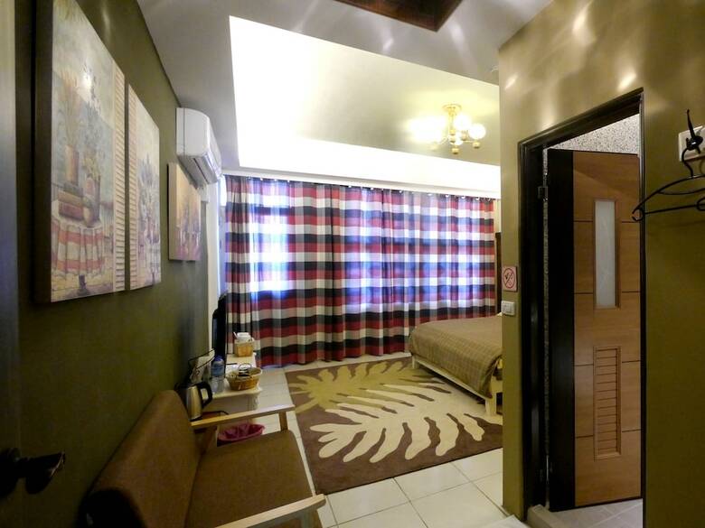 Bed & Breakfast Elysees House