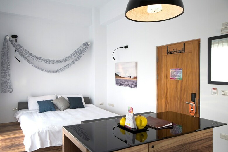Color Reefs B&B