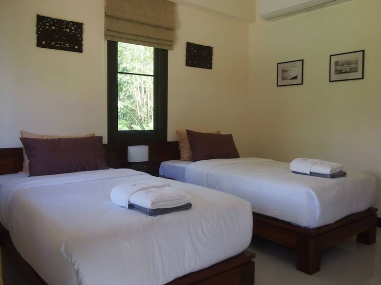 Hotel At Bangsak Resort