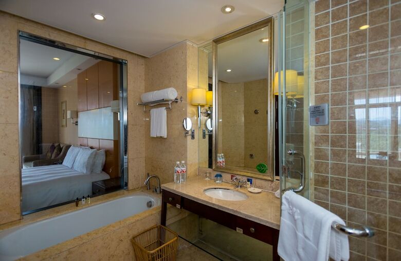 S&n Grand Hotel Chaohu