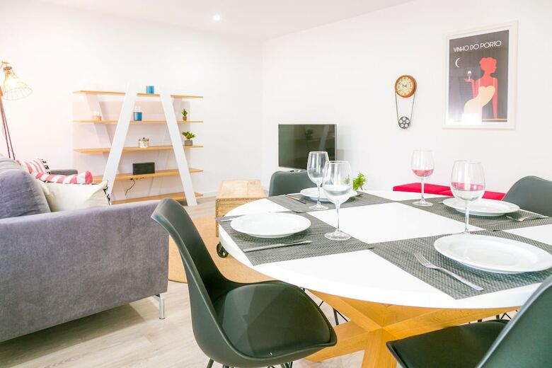 Liiiving In Porto - Cosy Experience Apartments