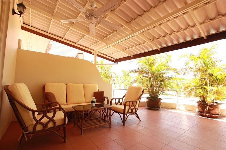 Aparthotel Bang Sarey Nordic Resort