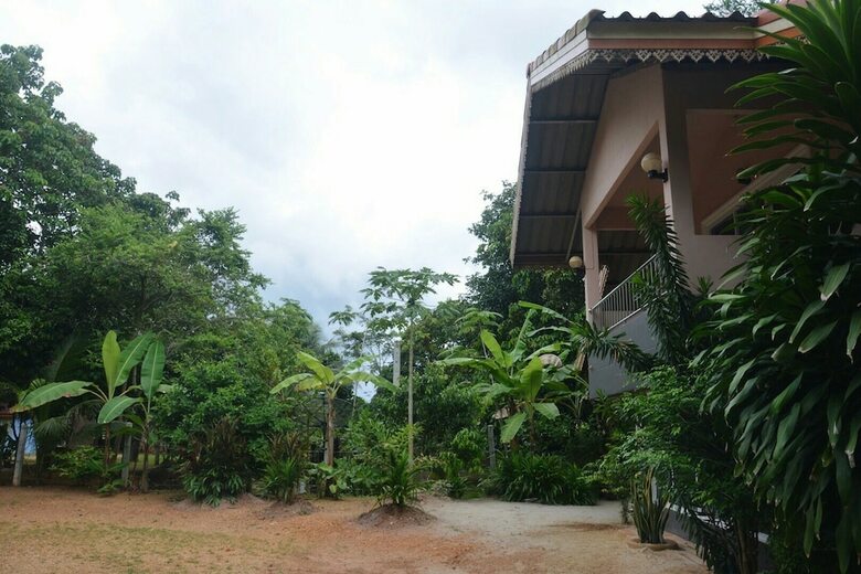 Hotel Phetthongtan Garden