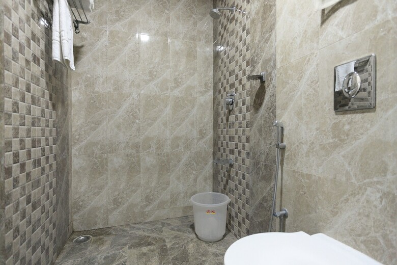 Hotel Oyo Flagship 342 Anna Nagar- Mmm Hospital