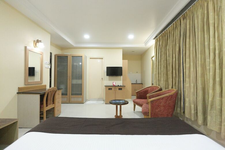 Hotel Oyo Flagship 342 Anna Nagar- Mmm Hospital