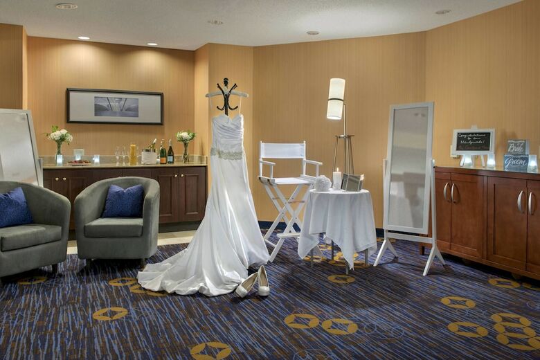 Hotel Courtyard By Marriott Tinton Falls Eatontown