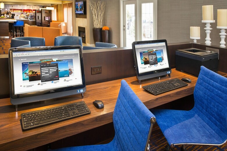 Hotel Courtyard By Marriott Tinton Falls Eatontown