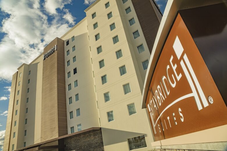 Aparthotel Staybridge Suites Silao