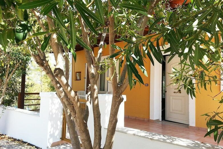 Mouzakis Villas