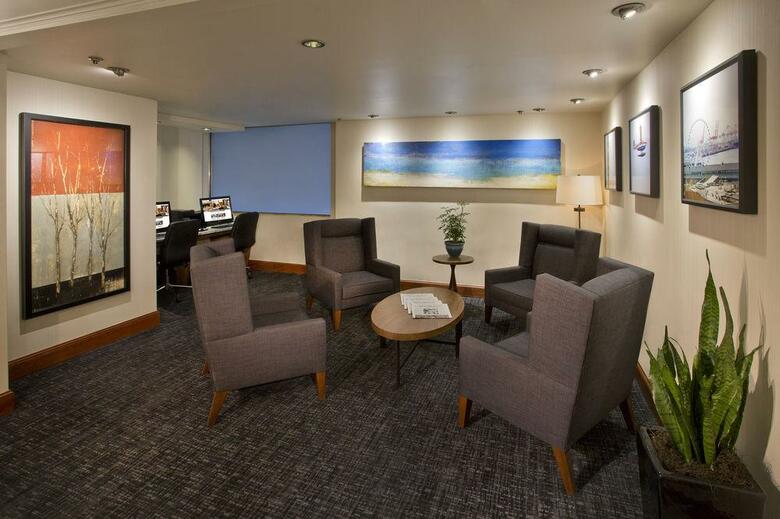 Warwick Seattle Hotel