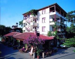 Hotel Huzur (.)
