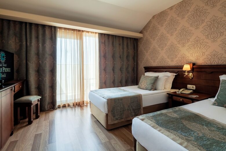 Club Hotel Turan Prince World