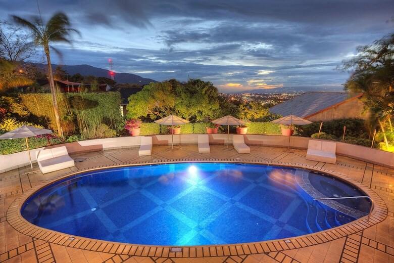Hotel Alta Las Palomas