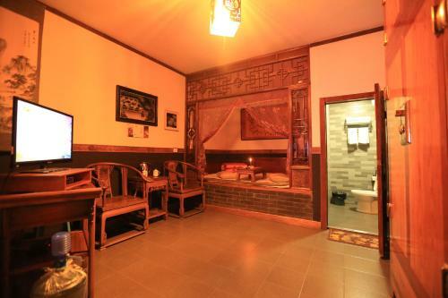 Lao Cheng Gen Hostel