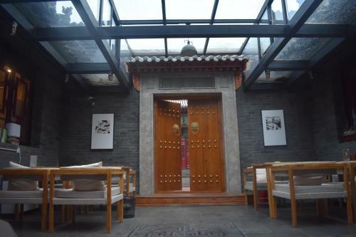 Yamen Hostel
