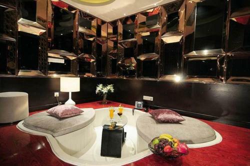 Yuyao Yangming Hot Spring Resort