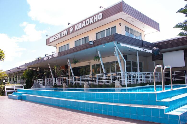 Hotel Mossview Resort