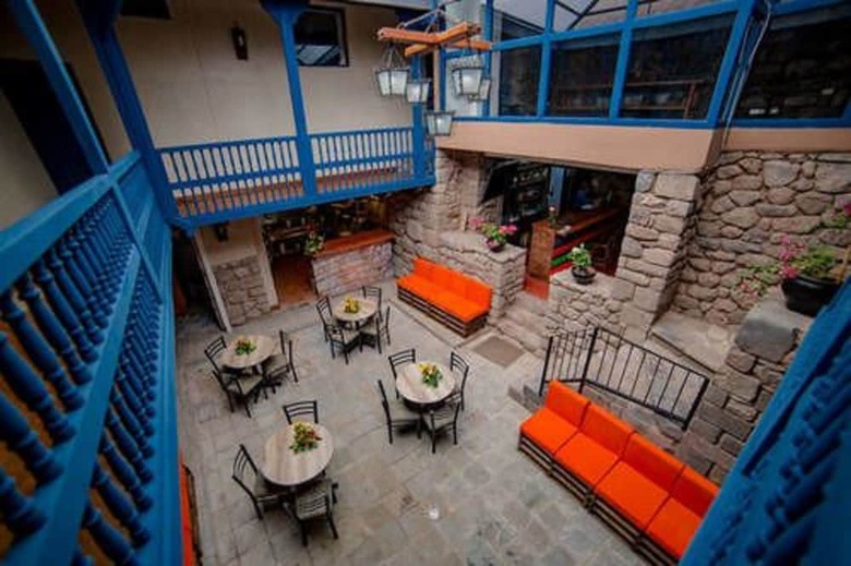 Hostal The Luxe Cusco Hostel