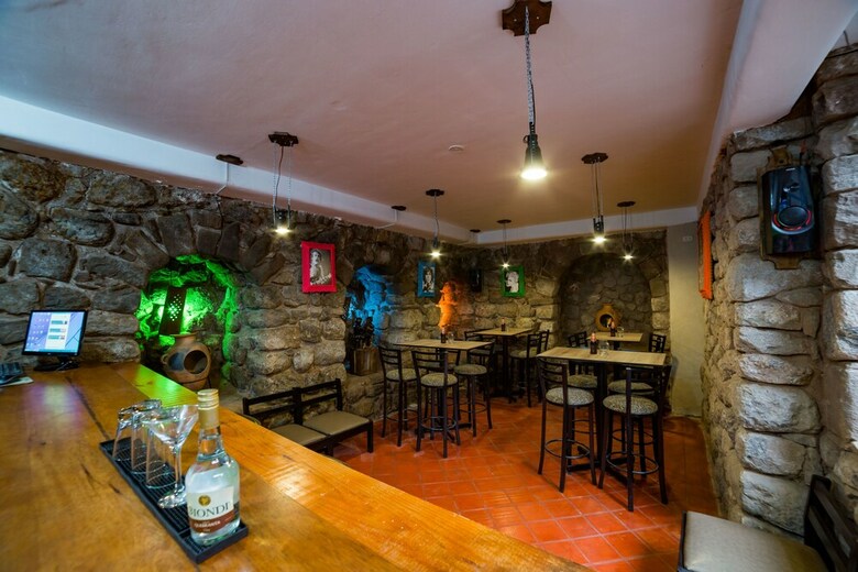 Hostal The Luxe Cusco Hostel